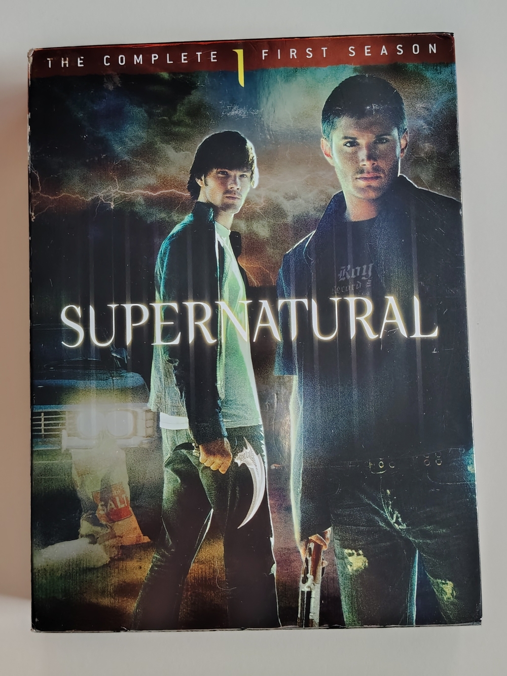 Supernatural The Complete First Season DVD Box Set With Special Features